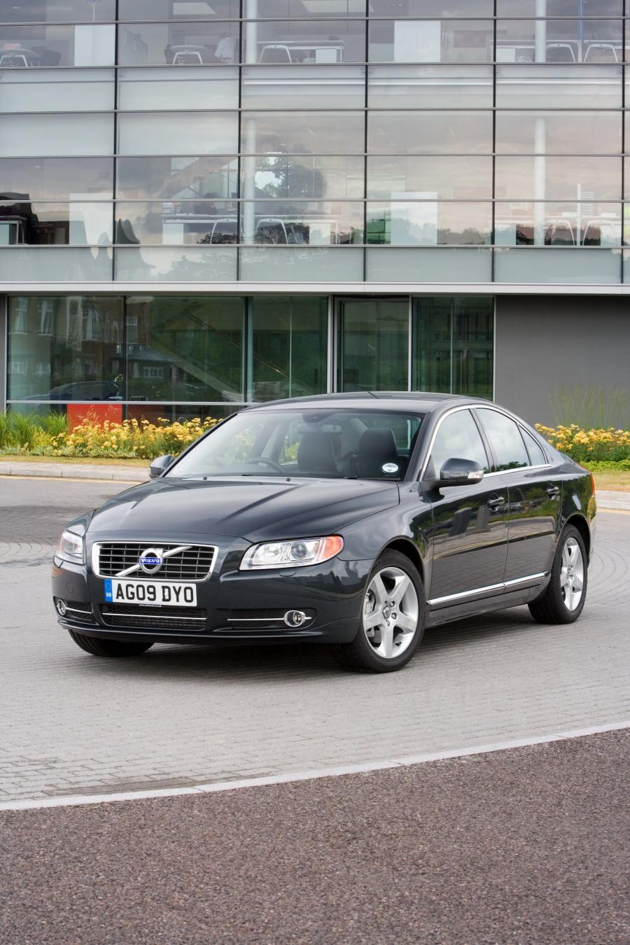  Volvo S80 2009 года  (фото 63 из 76)
